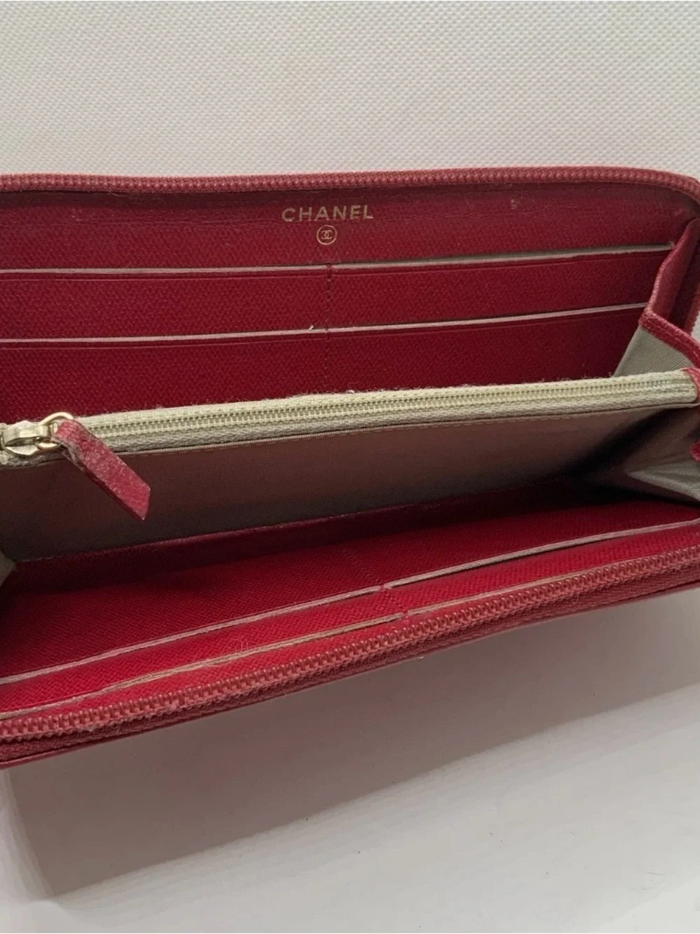 CHANEL Red Leather Zip Wallet with Gold CC Logo